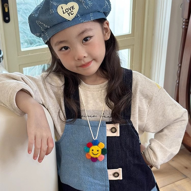 Chica Yuanqi flores de sol collar de fresas para niños exquisitos accesorios de colgar hechos a mano para niñas