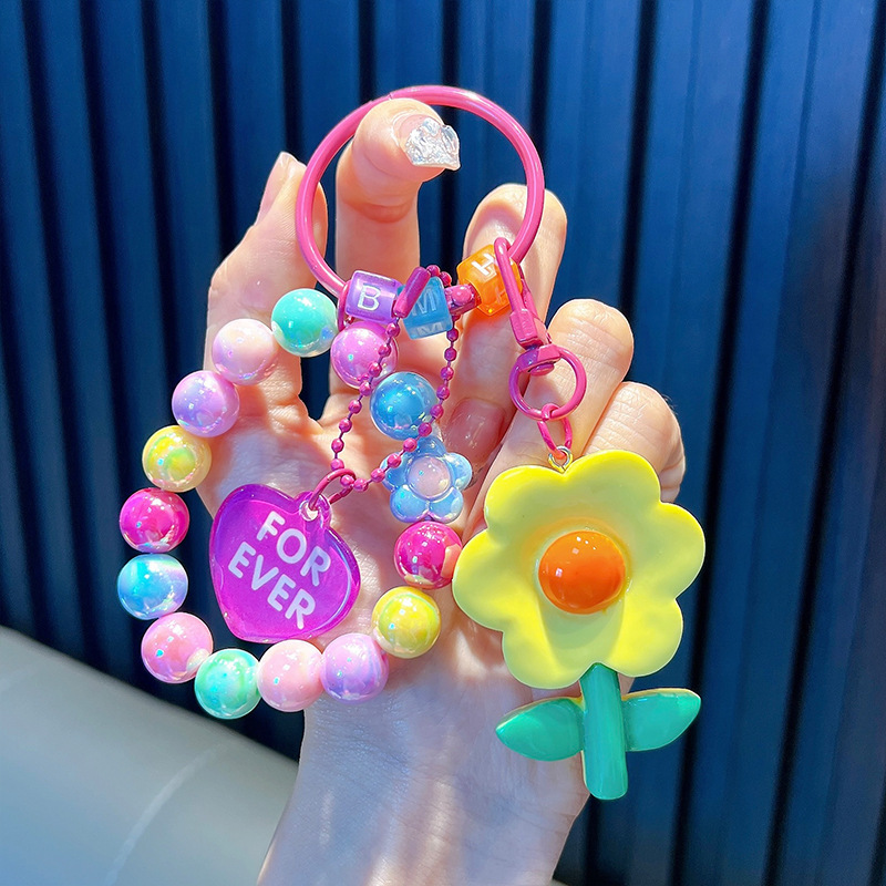 Cuentas de asiento osos colgantes de llaves de bolsos acrílicos exquisitos colgantes de llaves de automóvil colgantes pequeños regalos al por mayor