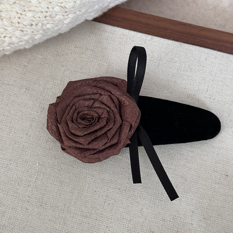 Women's Casual Sweet Flower Cloth Handmade Hair Clip display picture 8