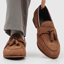 �����ָ�Ь�ж���Ь����һ�ŵ���������Ь��Ӣ�׷���Ь44326-H