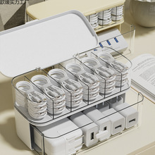 ������������ռ{͸���@����y�S��������C�ռ{��