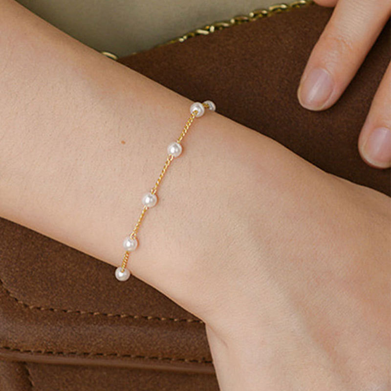 Cross-border hot-selling imitation pearl chain bracelet women's simple fashion Joker 4mm artificial pearl hand jewelry wholesale