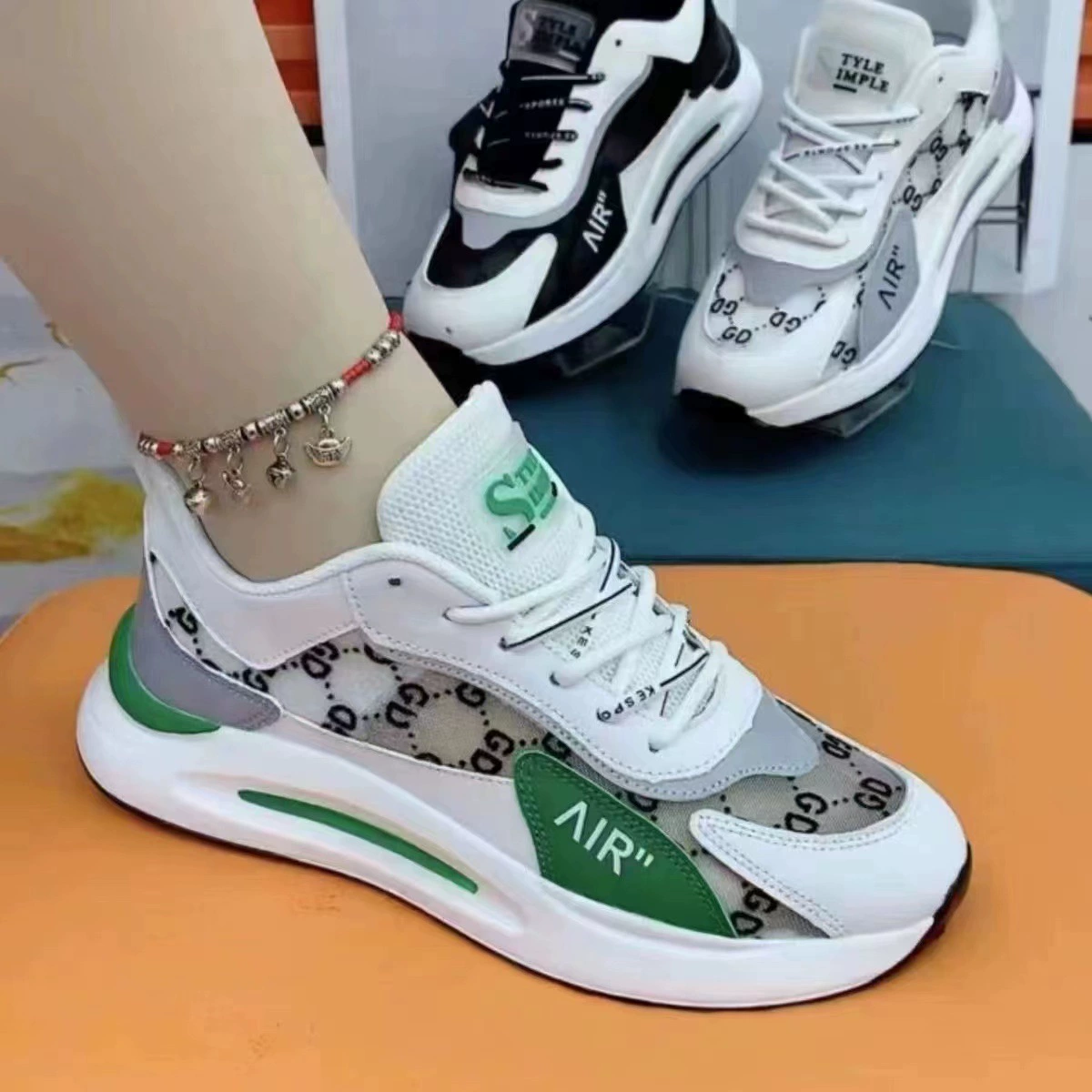 Спортивная обувь женская 2024 новая летняя дышащая дикая студенческая маленькая белая обувь модная