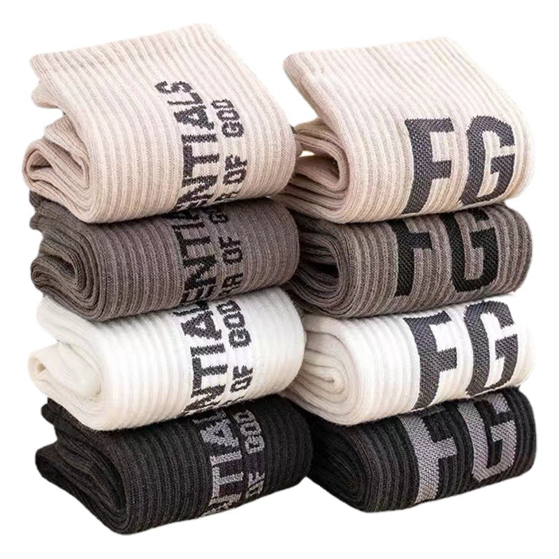 Marca de moda FOG doble línea ESS High Street letras ricos calcetines de algodón para hombres y mujeres de media pantorrilla calcetines deportivos de moda Four Seasons