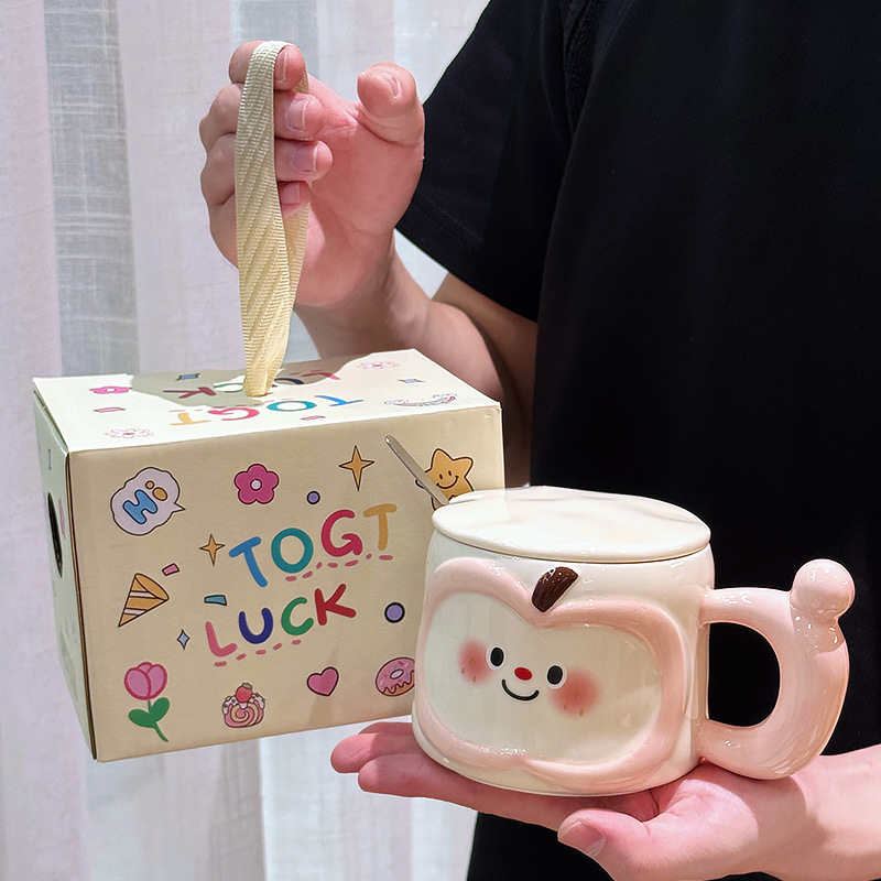 かわいいリンゴのセラミックマグ 蓋とスプーン付き 男性と女性の見栄えの良いカップル オフィス ホーム ドリンク 誕生日プレゼント|undefined
