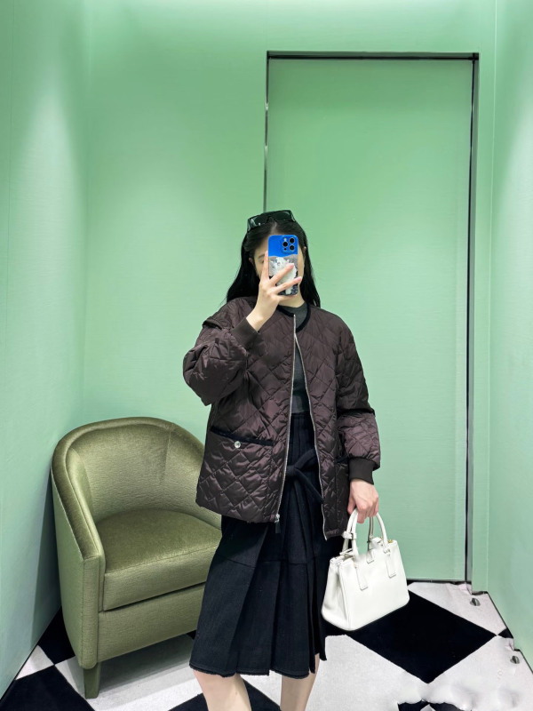 2025年早秋新款Pra南油工厂文艺风圆领菱格拉链轻薄圆领棉服外套|undefined