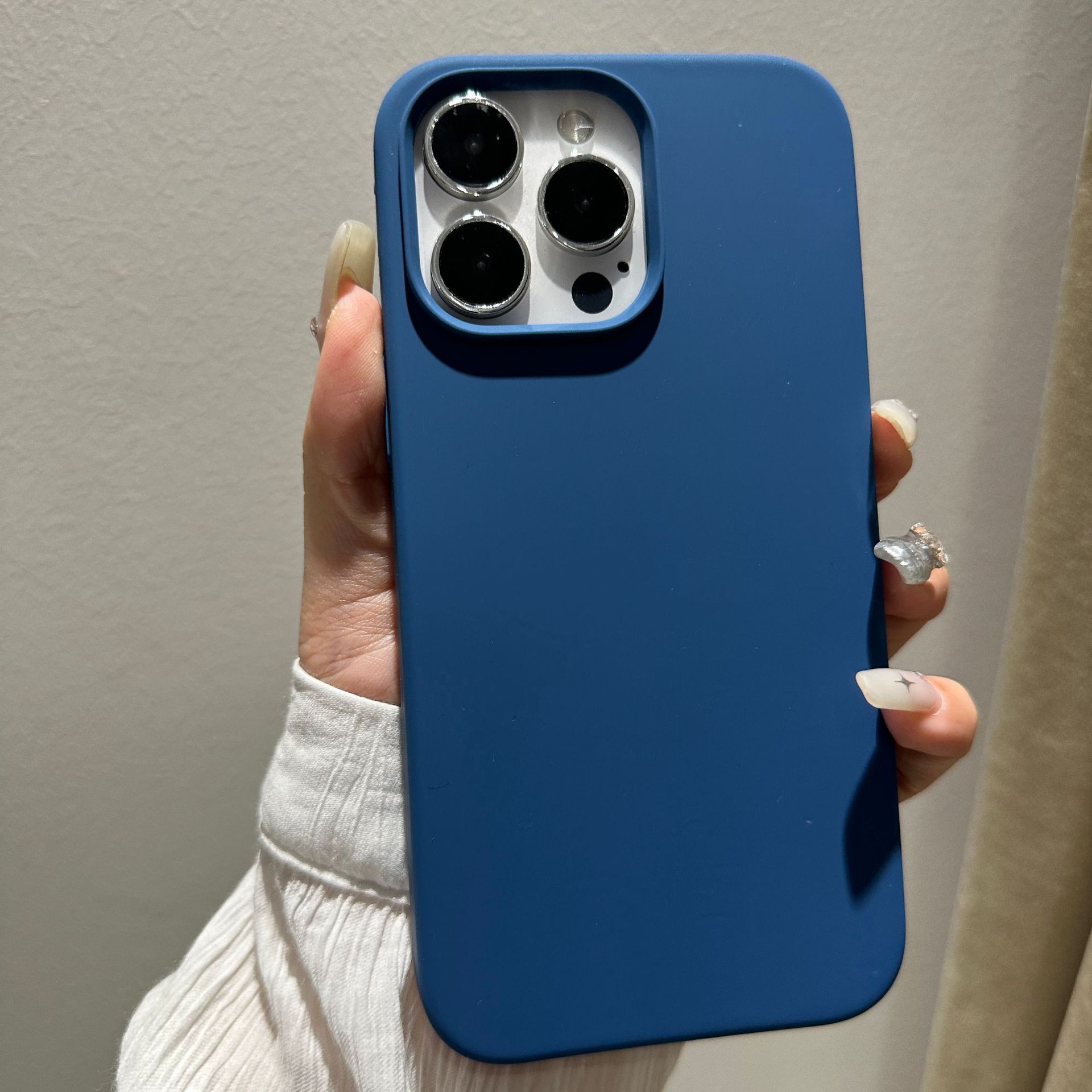 Adecuado para iphone12 funda de silicona líquida Apple 11pro piel sensación esmerilado 12max con LOGO pelusa teléfono caso