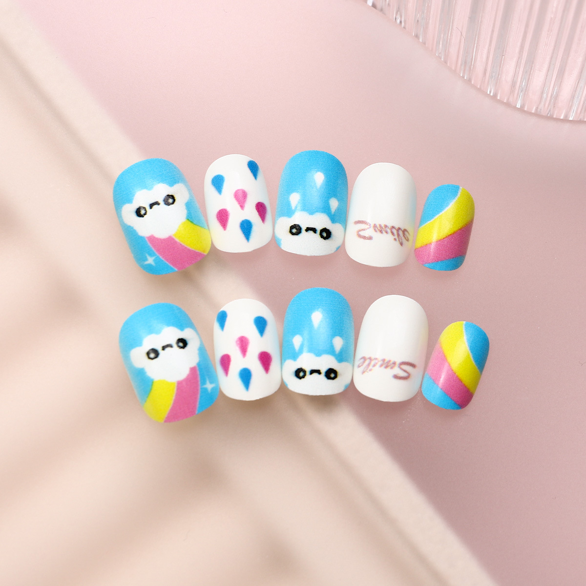 Uña de manicura, nubes lindas, día de los niños, uñas usables, parches de uñas falsas, uñas acabadas