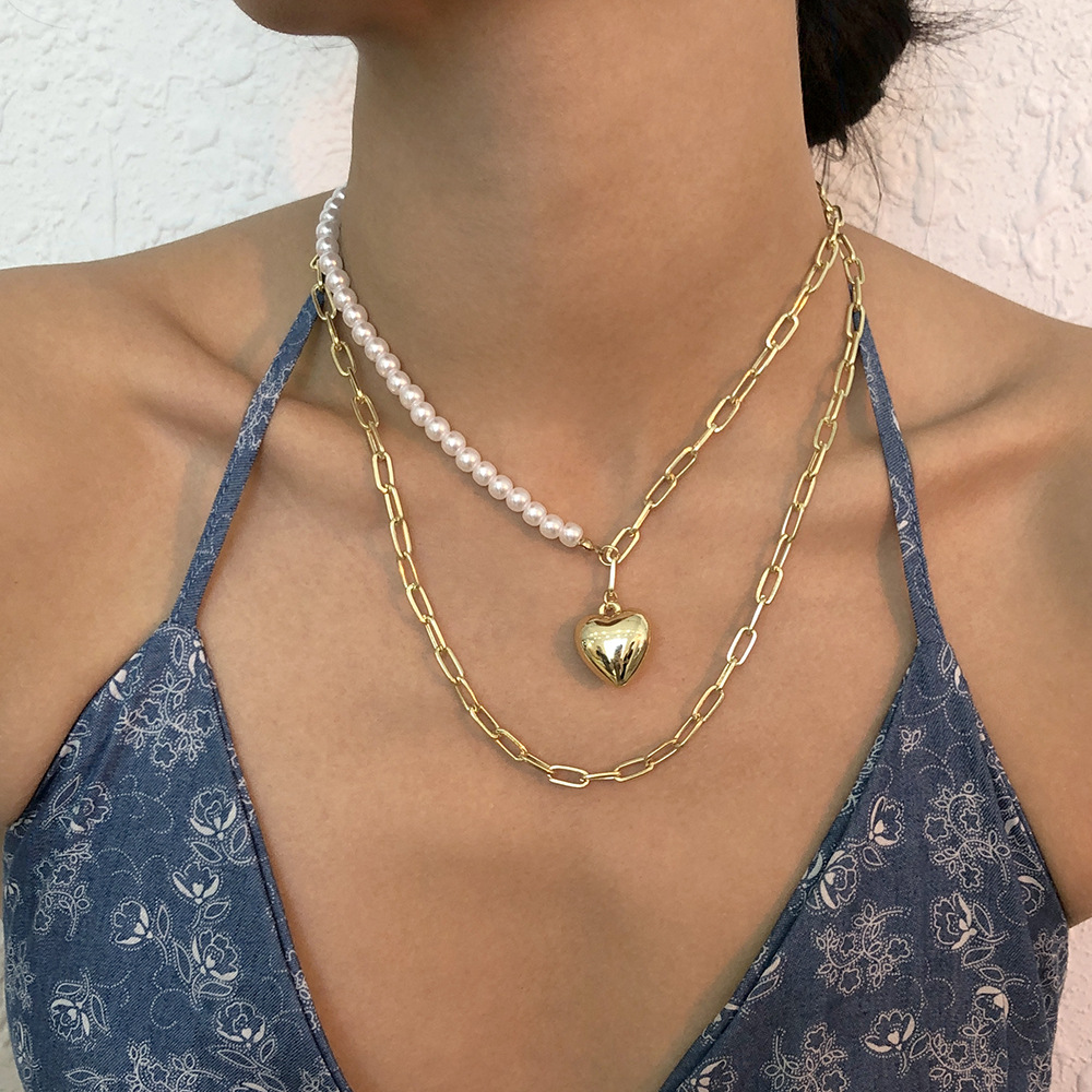 Simple Imitation Pearl Double-layer Clavicle Chain Heart Shape Necklace display picture 1