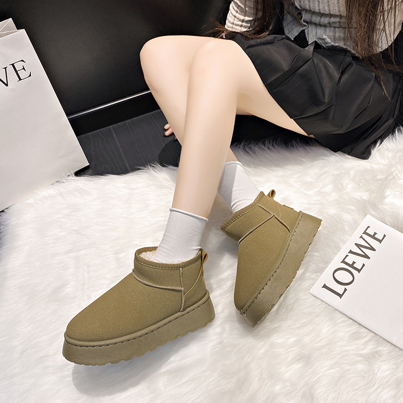 雪地靴女2025年新款加绒加厚明星同款户外防风保暖面包棉鞋子批发