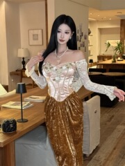 フランスのレトロなデザイン感の風情と帽子の魚の骨のワンピースの女性