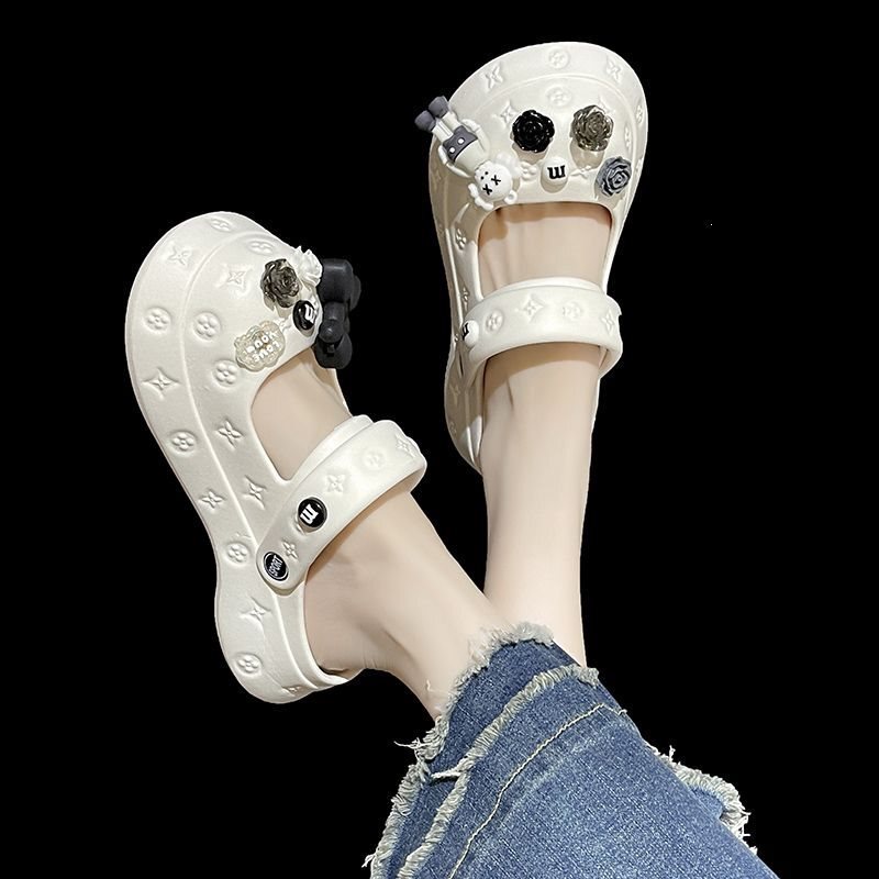 Women's Summer Outdoor Clogs, Trendy Cartoon Style, Nurse-Friendly, Non-Slip Soft Sole, Beach Closed-Toe Half Slippers for Women Women's Summer Outdoor Clogs, Trendy Cartoon Style, Nurse-Friendly, Non-Slip Soft Sole, Beach Closed-Toe Half Slippers for Women