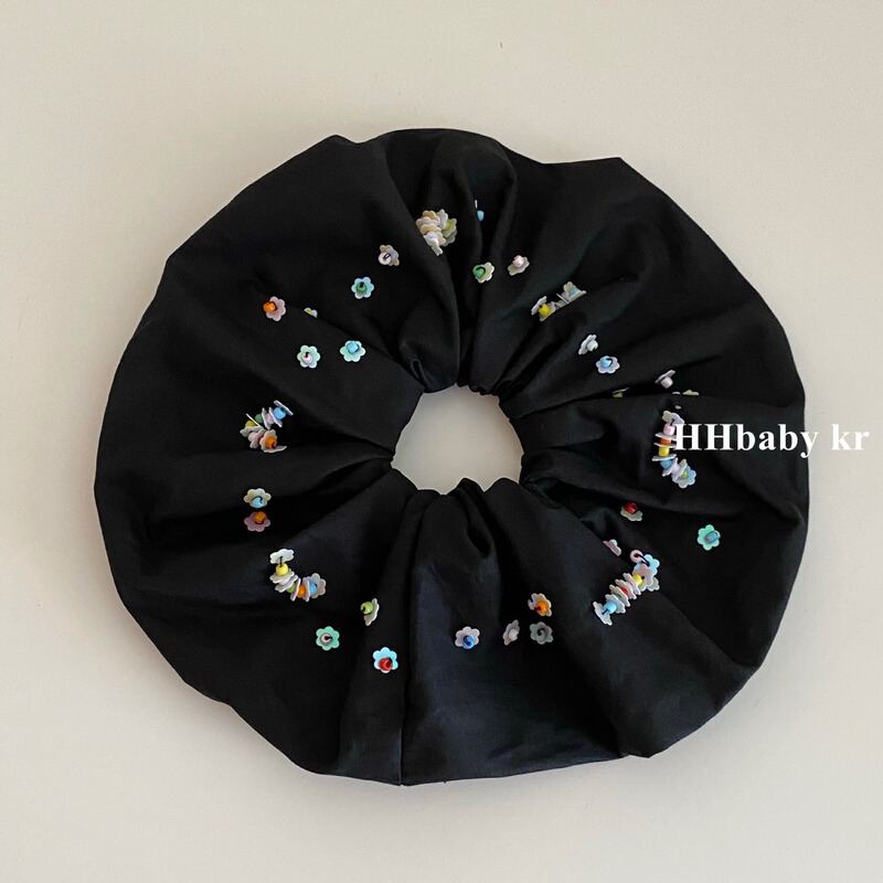 【HHBABY KR】black vintage小众花朵珠片大肠发圈高级感时髦发绳|undefined