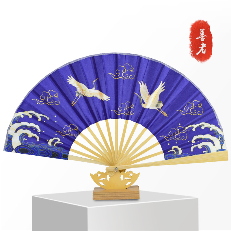 En stock Internet Celebrity fan hombres y mujeres retro estilo chino hanfu accesorios llevar 23cm satén plegable ventilador