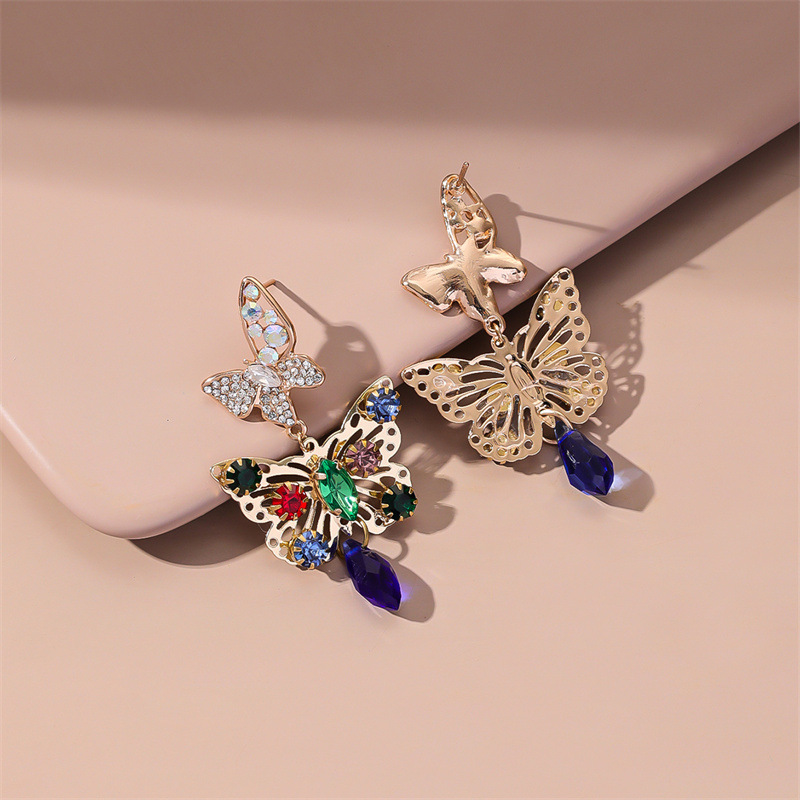 New Style Creative Colorized Butterfly Alloy Inlaid Rhinestone Earrings display picture 3