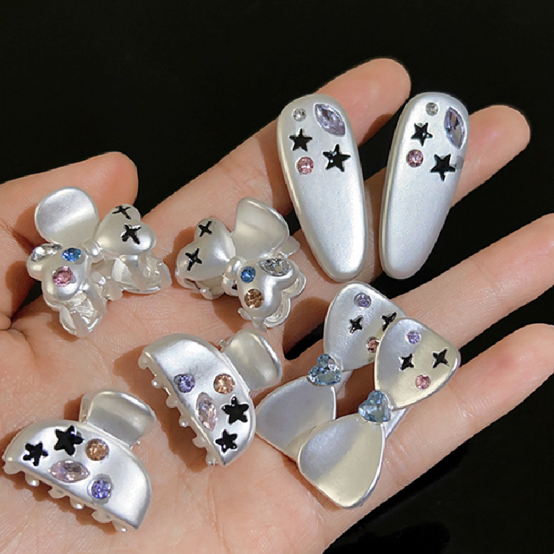 Matte Silver Star Gemstone Inlaid Small Clip Millennium Sexy Bangs Clip Princess Head Metal Hairpin Hairpin Hair Accessories