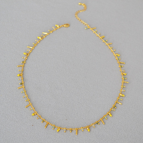 Korean version niche design fashion small exquisite minimalist irregular thorn rice bead tassel temperament short pendant necklace for women