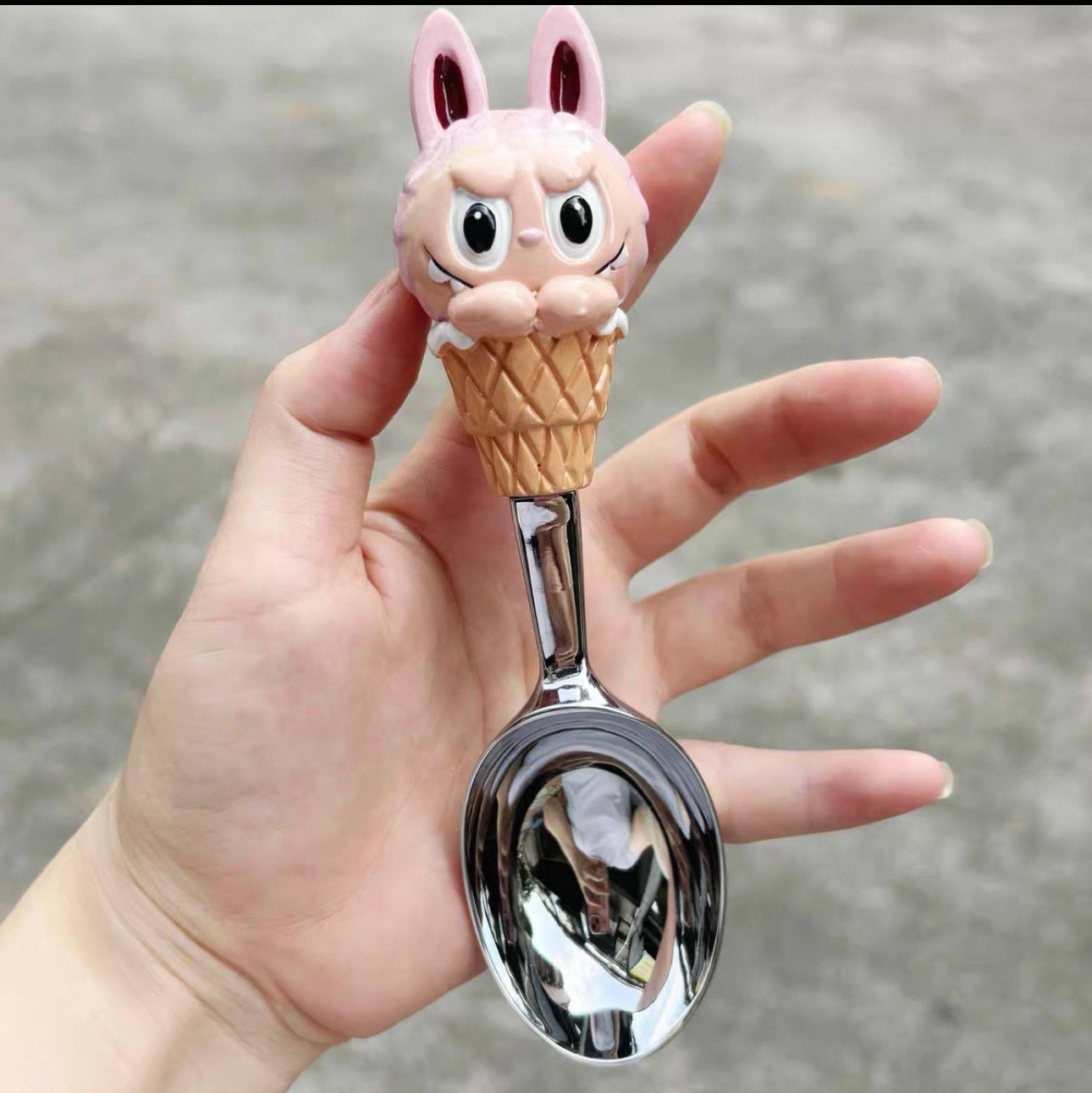 라부부 콘 스푼
