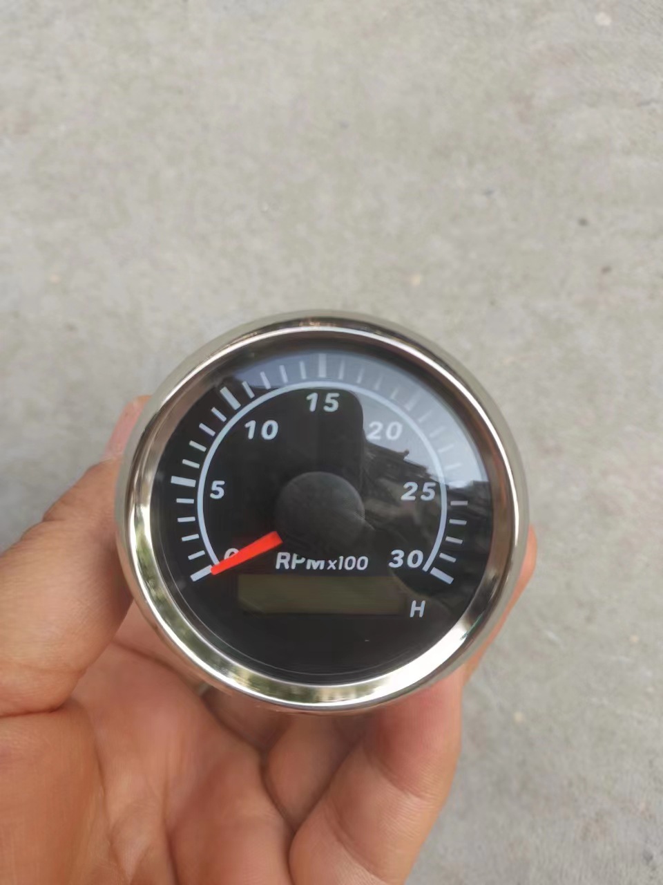 Tachometer mounting hole 52mm pointer universal excavator truck engineering vehicle tachometer can adjust the tachometer