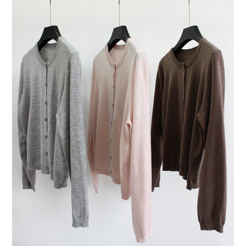 Early spring thin knitted round neck cardigan simple women's top elegant commuter women's clothing 2024 New thin sweater wholesale