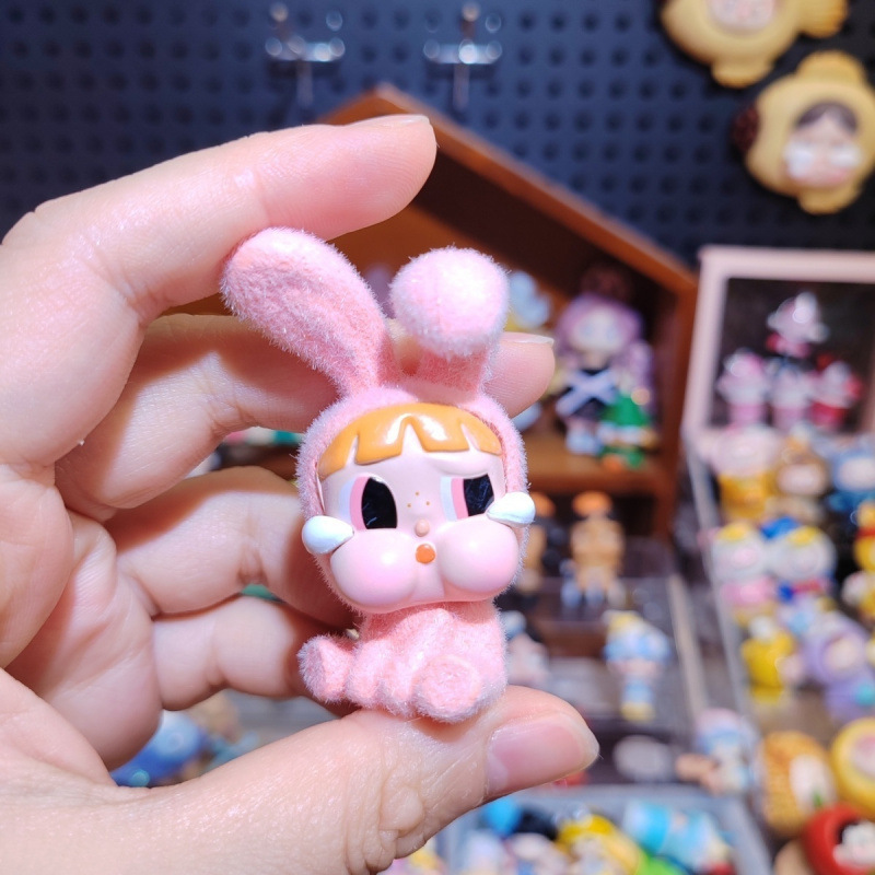 泣き虫ベビー植毛シリーズ 泣き虫ベビーうさぎちゃん 小花ちゃん PVC素材 かわいい改造ベビー キーホルダーにもなる かわいいペット|undefined