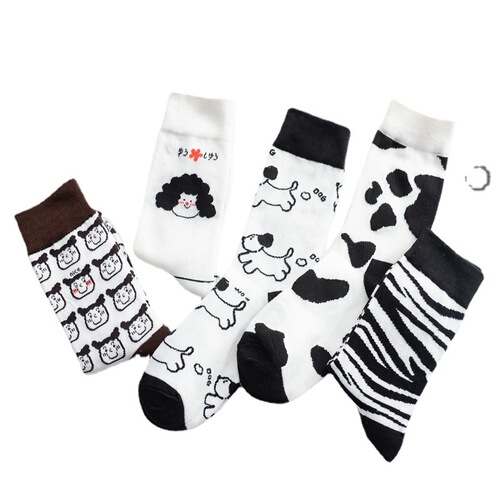 Socks for women, black and white versatile cotton mid-calf women's socks, INS cow pattern trendy socks, pop style personalized couple socks