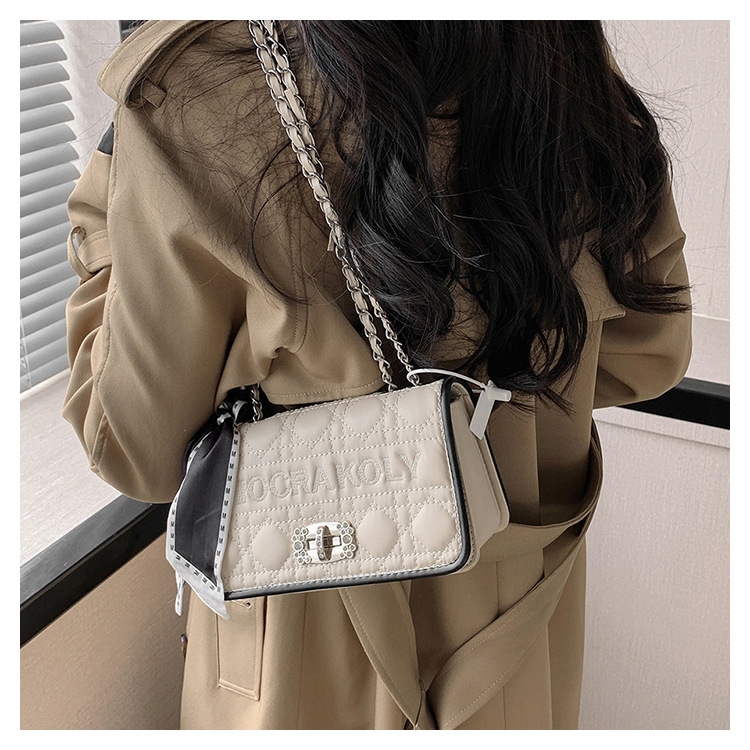Borse da donna Nuovo stile trendy rombo ricamo filo piccola borsa quadrata borsa a tracolla singola di lusso leggera di fascia alta stile piccola fragranza_voghion.com