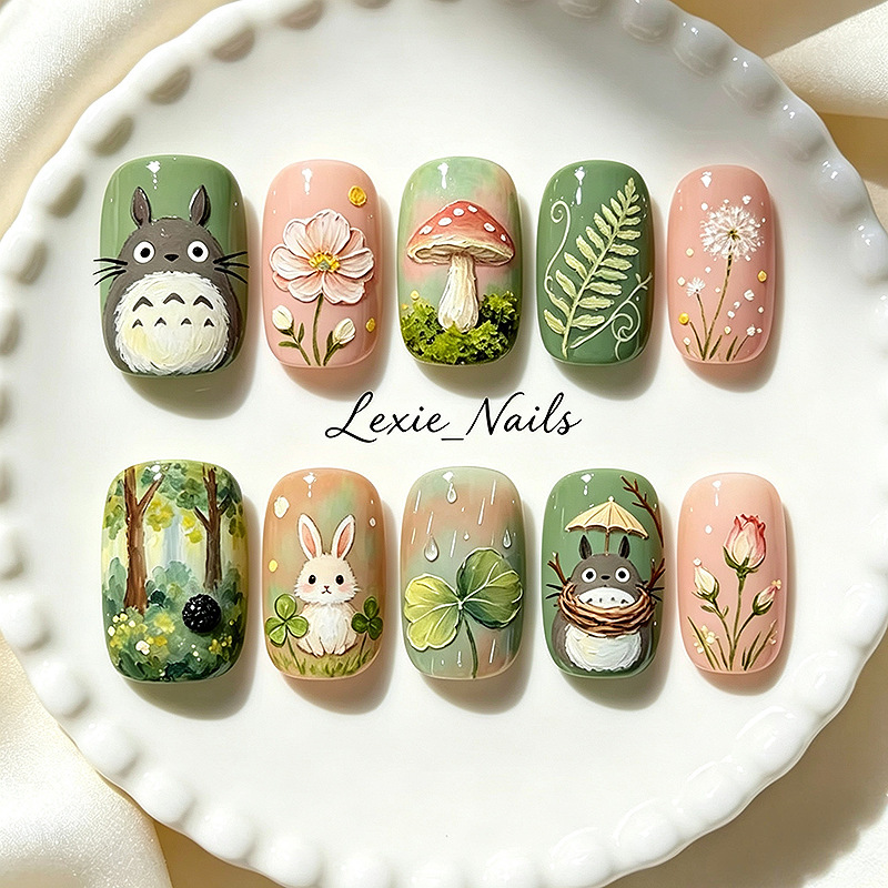 30-piece set of cartoon forest-themed cat-eye press-on nails, chinchilla and rabbit short fake nails, wholesale nail tips