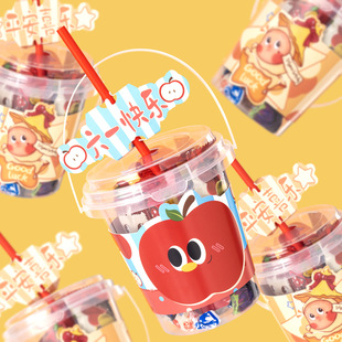 ��һ��ͯ������Ͱ����YƷ���׃��@���հ��ֶY�Y���b��ʳ�Y��պ�