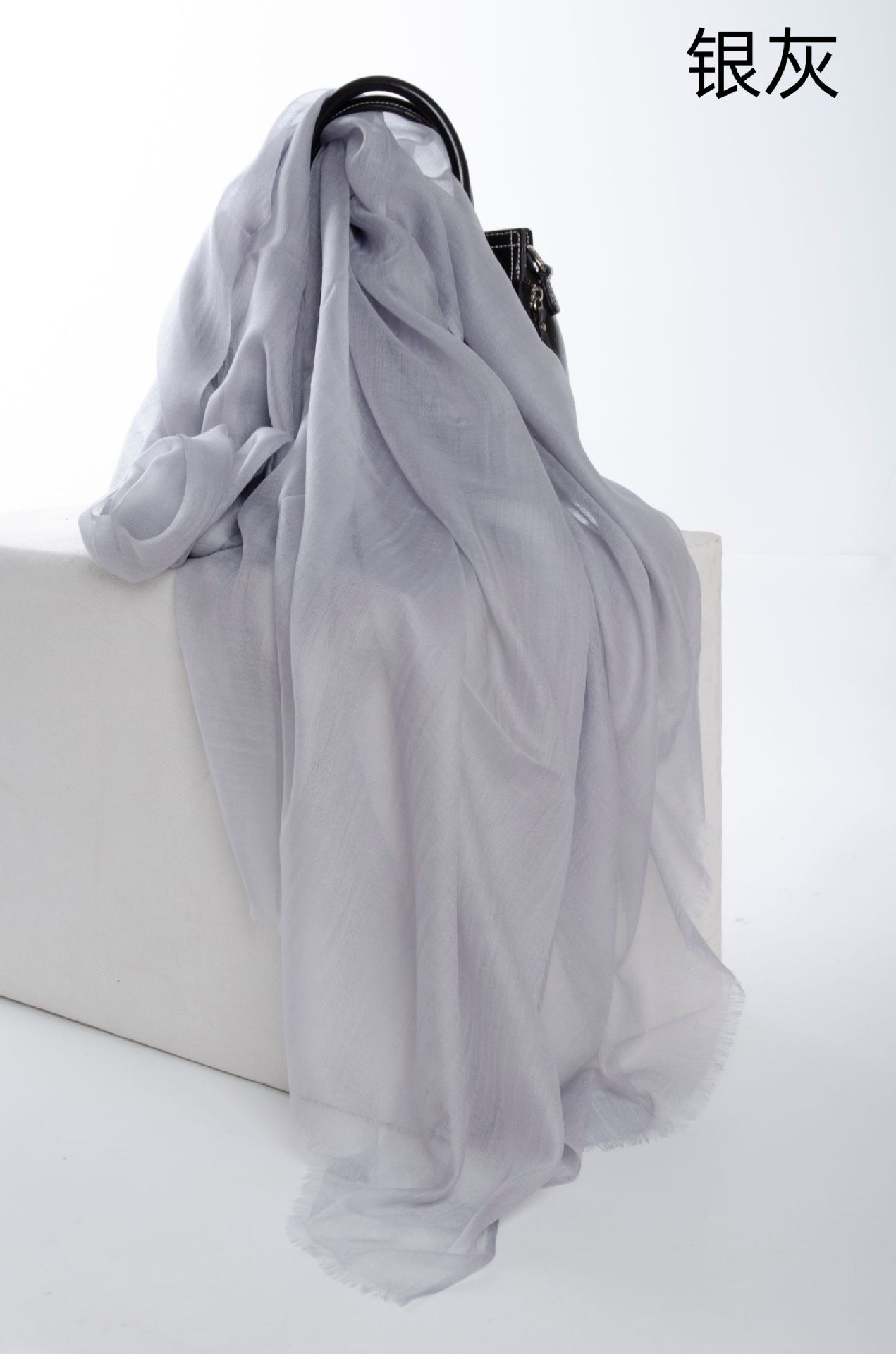 Fábrica de Mongolia Interior nuevo estilo liso 400 anillo ligero bufanda de terciopelo otoño e invierno cuatro estaciones damas cálido chal grande