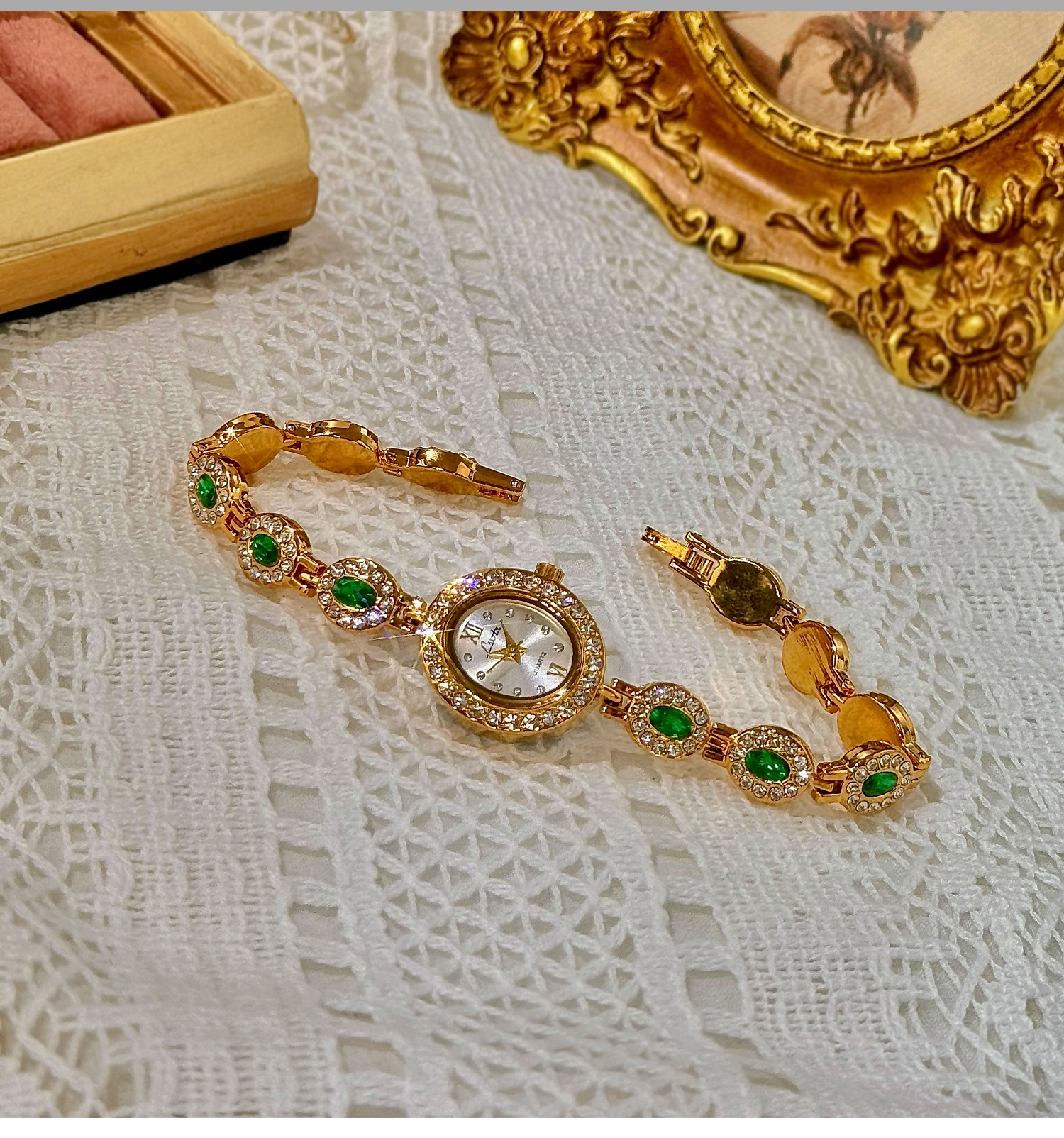 All Seasons Season Women's Gender Shiny Oval Jewelry Buckle Quartz Watch Women's Watches