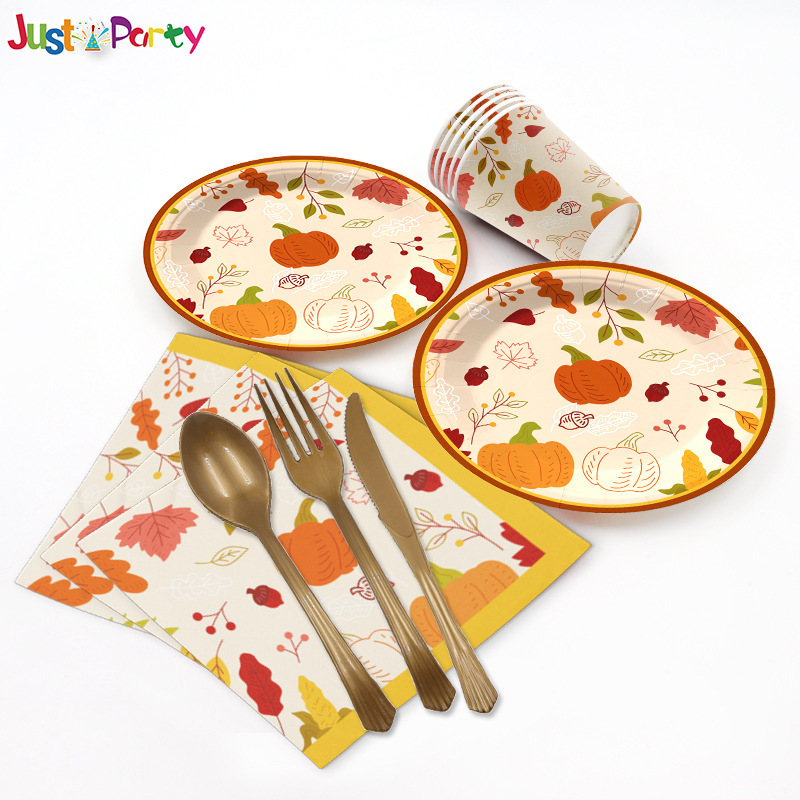 Thanksgiving napkin theme party decoration supplies disposable tableware party pumpkin maple leaf paper plate suit