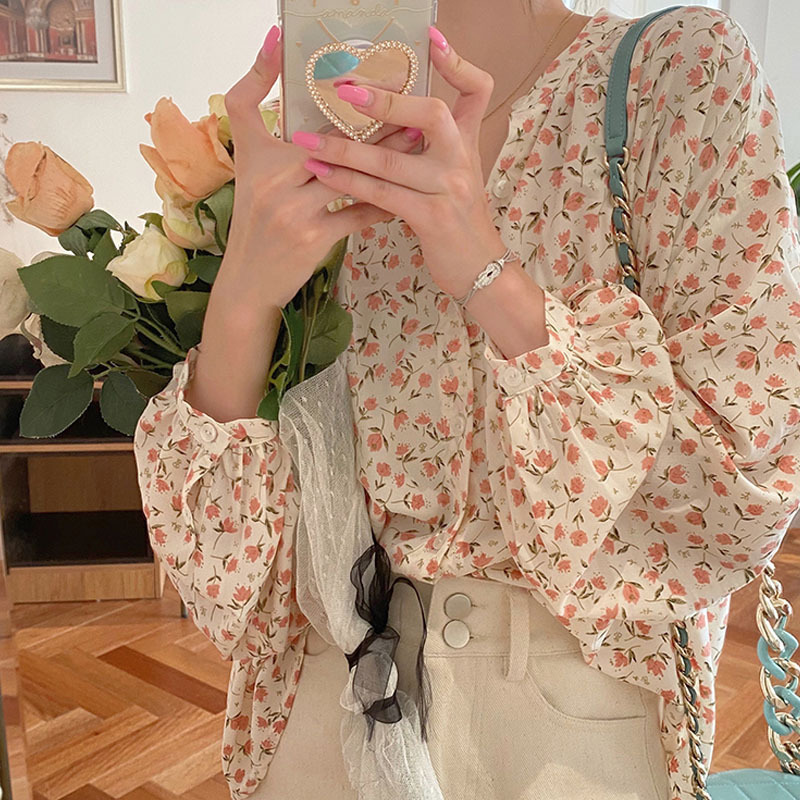2026 Korean New Chiffon Floral Shirt for Women, Sweet and Cute, Elegant V-Neck Loose Inner Shirt Top for Women 2026 Korean New Chiffon Floral Shirt for Women, Sweet and Cute, Elegant V-Neck Loose Inner Shirt Top for Women