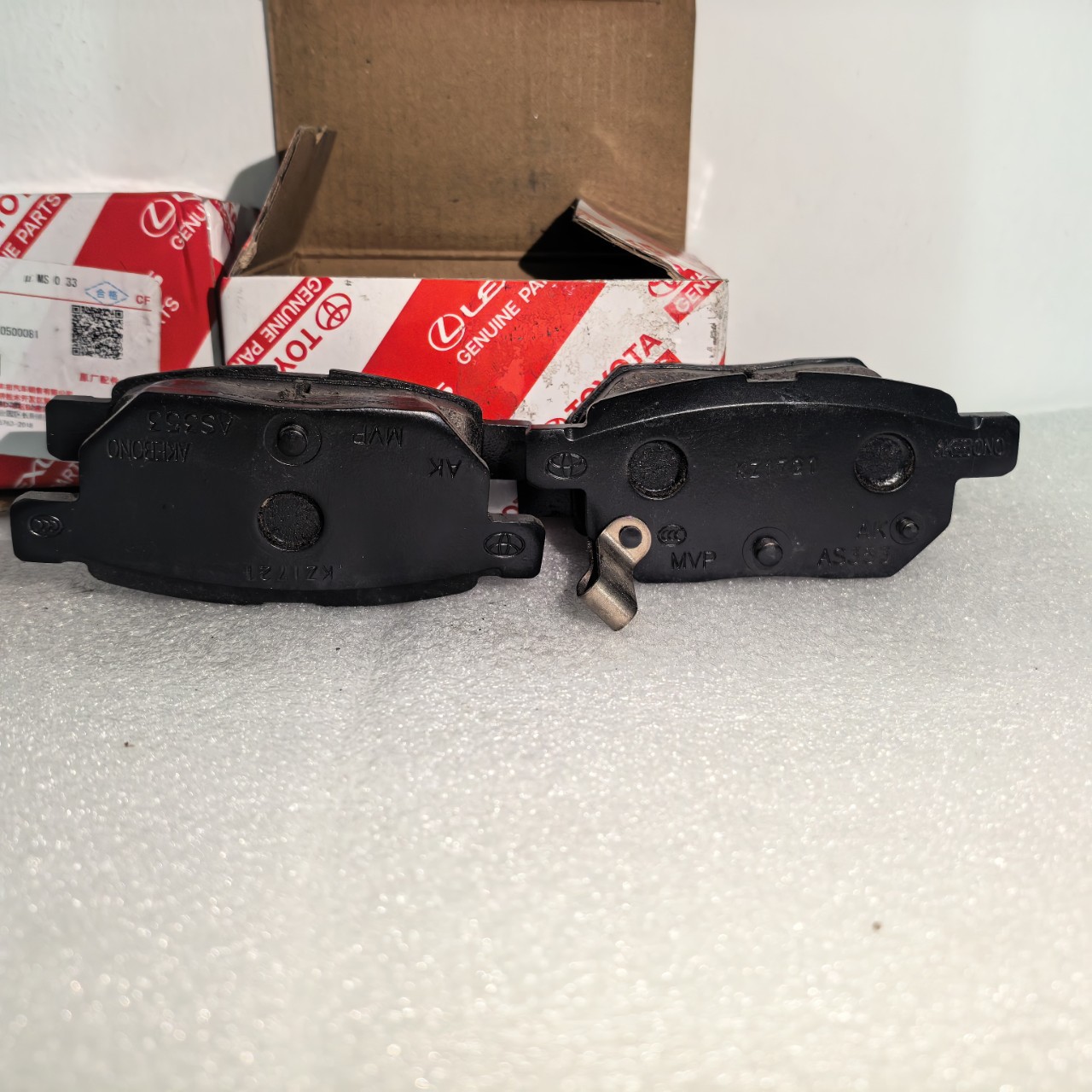 In-stock brake pads suitable for Toyota Corolla and Levin 04466AZF09 0446602330