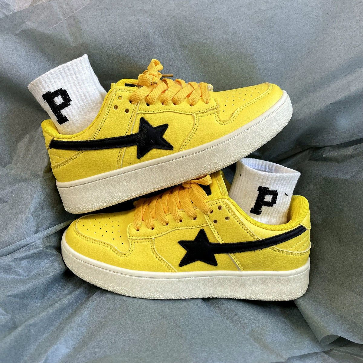 2024 новый студенческий повседневный нишевый желтый черный цвет пара кроссовки корейская версия нишевые кроссовки для мужчин и женщин