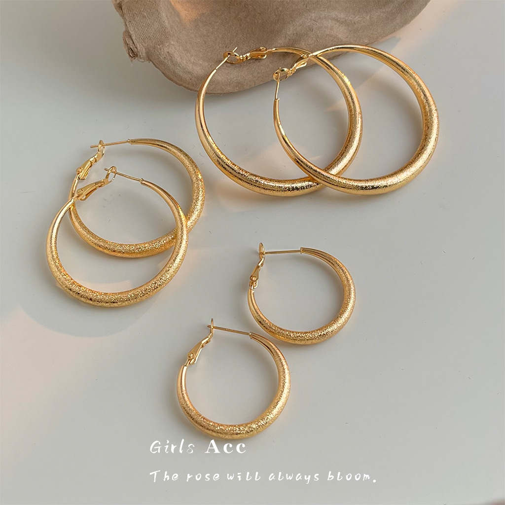 2_0010_耳语场景新水印 拷贝 11.jpg