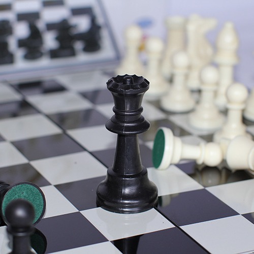 Big three dimensional chess