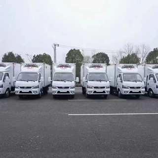 小型柴油版冷藏车 蔬果冻货食品保温车 国六东风途逸冷藏车