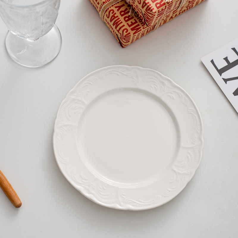 7.5inch white flower plate