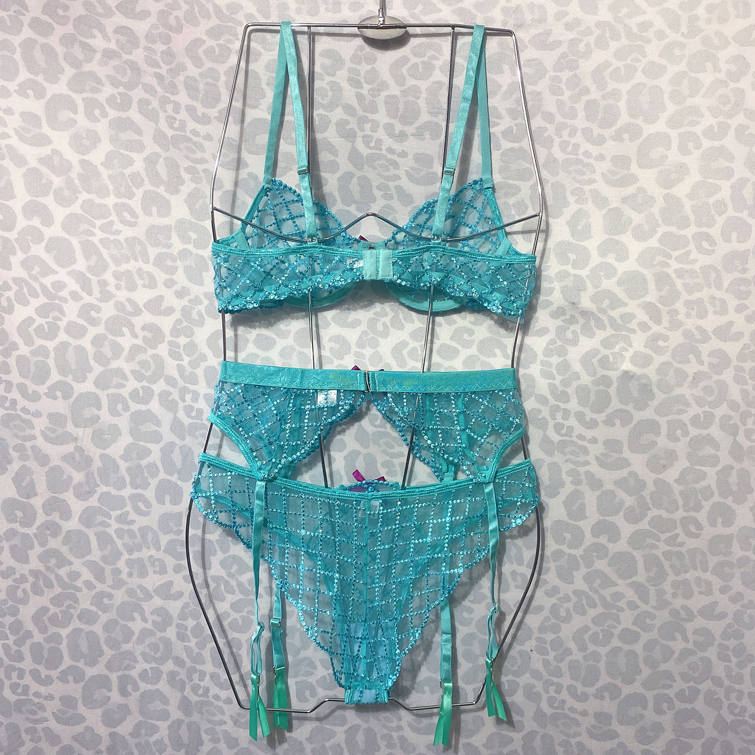 Color Sólido Sujetador Inalámbrico Sexy Hacer Subir Respirable Bralette display picture 3