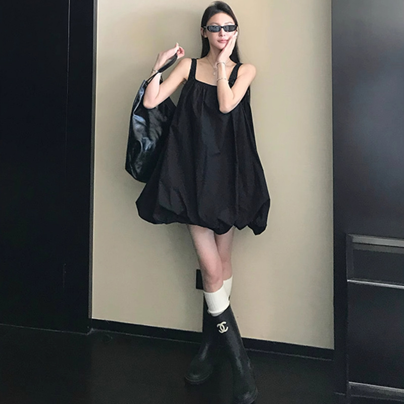 シンプルな花のつぼみのベストのスカートの女性の2025年の夏の新型の洋気のファッションはゆったりしています。|undefined