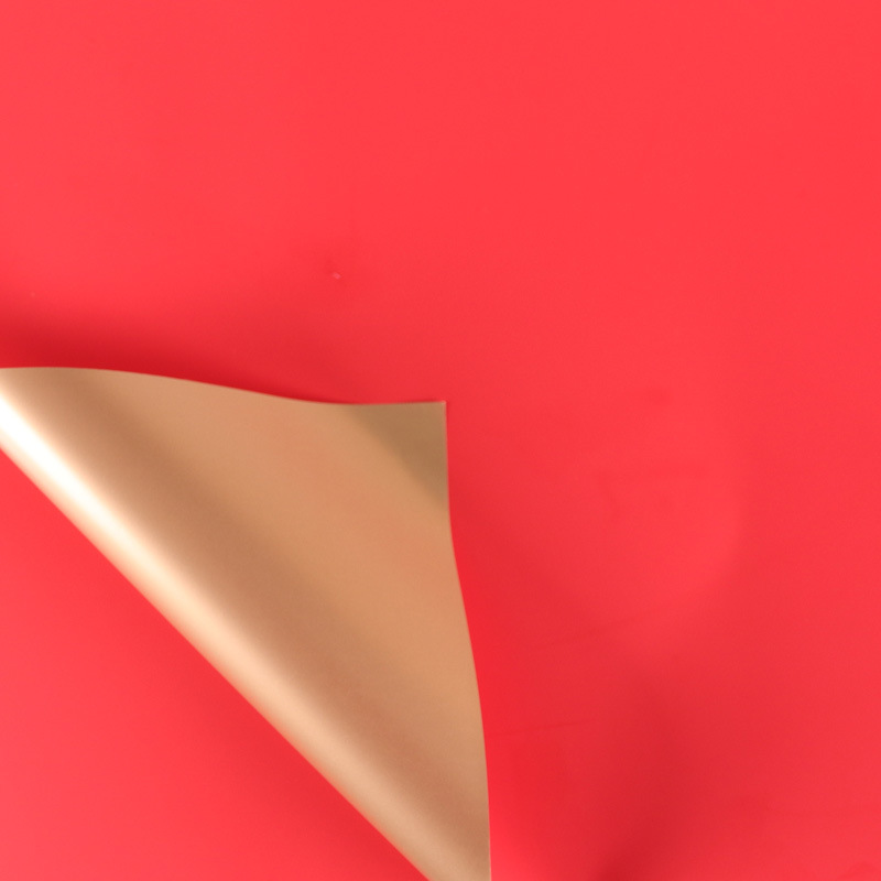 Papel de embalaje de flores de alta calidad al por mayor Papel Ouya impermeable de dos colores al por mayor Fabricante de papel de flores de bolsa de regalo hecho a mano creativo