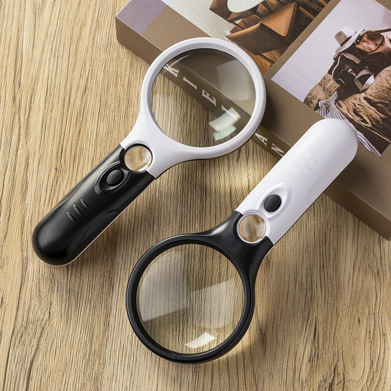 Handheld Magnifying Glass with Light, High Magnification, Dual Lenses, Portable for Elderly Reading, Large Lens Surface, High Clarity, Strong Led Light