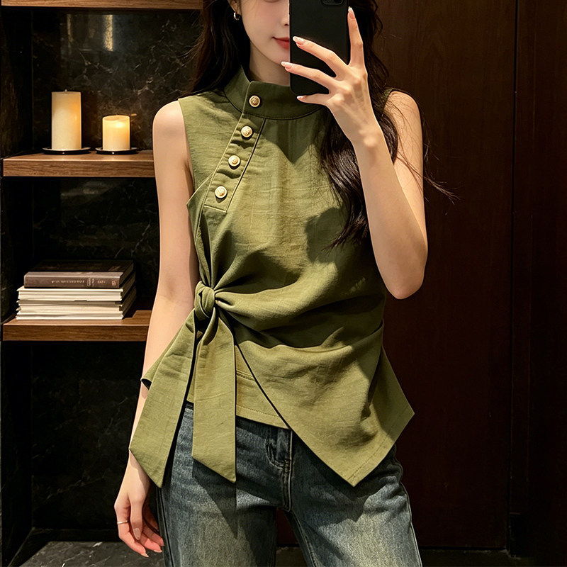 2026 Summer New French Design Sleeveless Shirt Top for Women, Green Stand-Up Collar, Unique Style, Slimming Vest