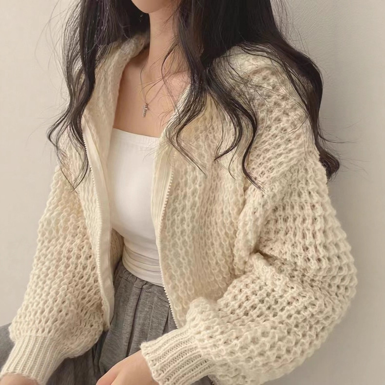 Hooded Short Sweater Jacket 2026 Spring, Autumn, and Winter New Style Lazy Style Women's Design-Inspired Chunky Knit Loose Cardigan