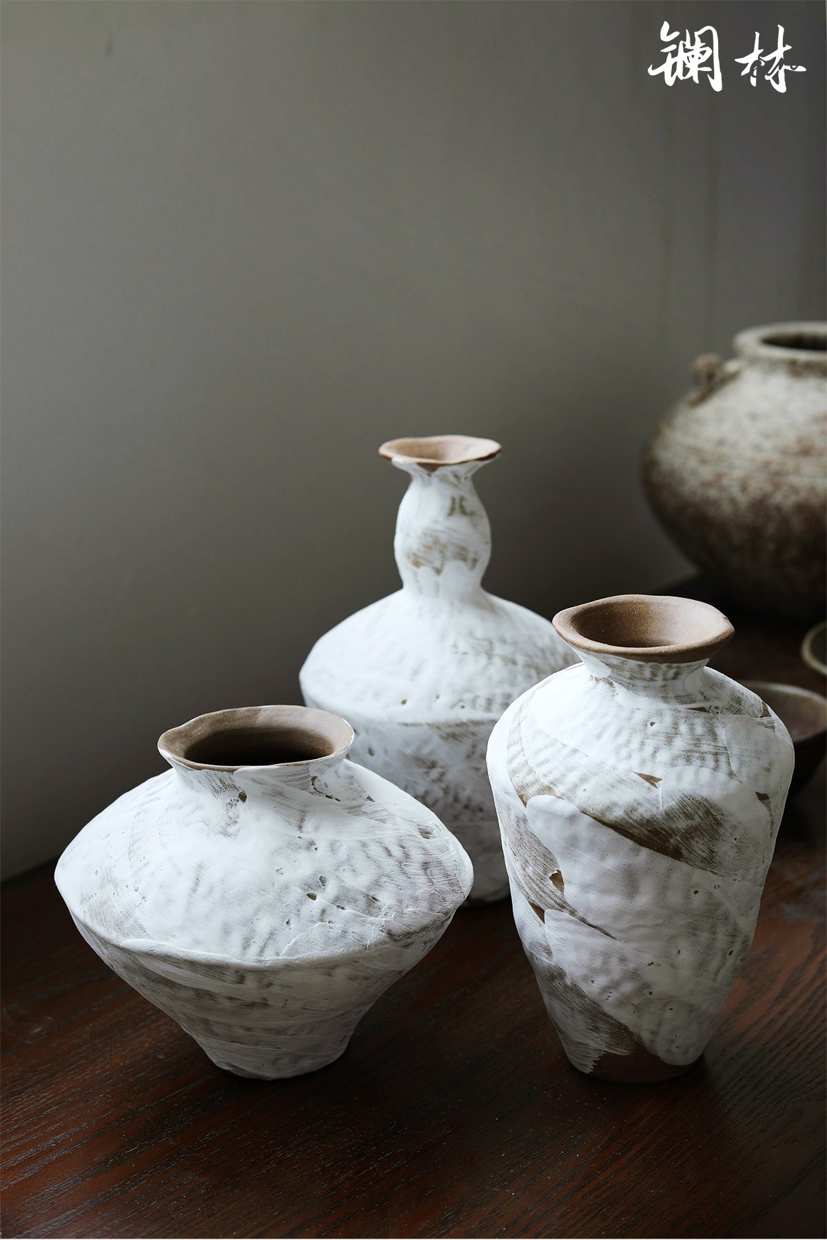 日式禅意陶瓷花瓶客厅茶室书房插花器侘寂风手工复古粗陶民宿摆件_其他陶瓷工艺品_陶瓷工艺品_工艺制造_优选货源_生意通-生意通