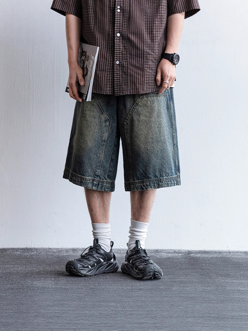 Camisas poco ropa pesada lavado con agua jeans cortos de moda masculinos retro lavado con agua nicho diseño de pantalones de piernas anchas