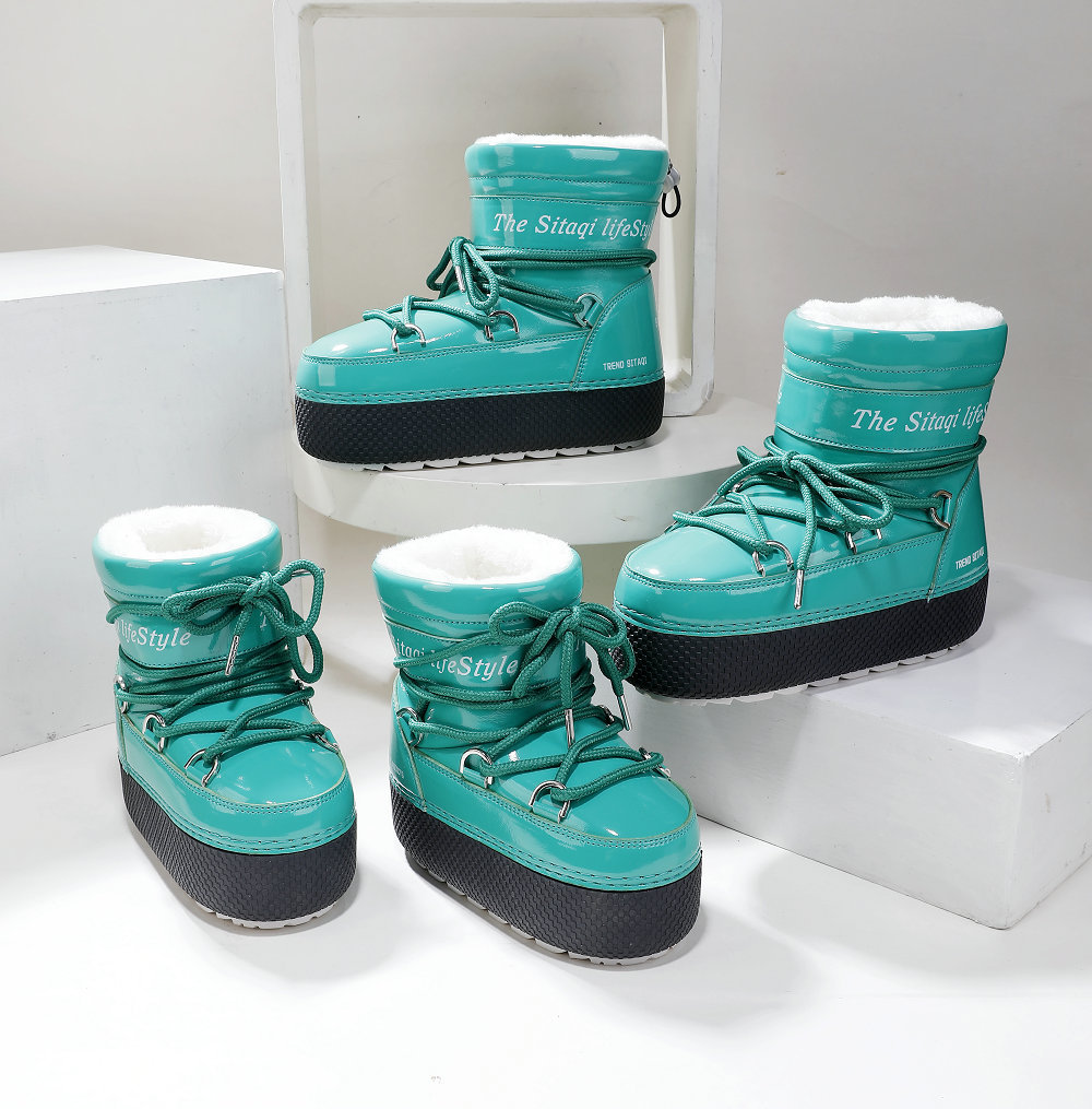 Botas de nieve para padres y niños transfronterizos de esquí de color brillante, botas de luna para mujeres gruesas, botas espaciales impermeables y antideslizantes