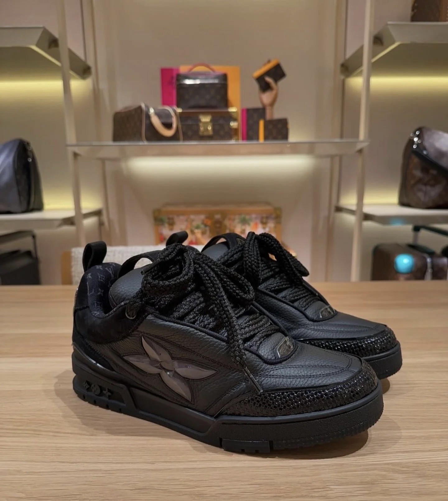 Comercio exterior zapatos de pan europeo zapatos de papá zapatos de hombre aumento de altura de suela gruesa zapatos de deporte transpirables moda versátil zapatos para correr mujeres