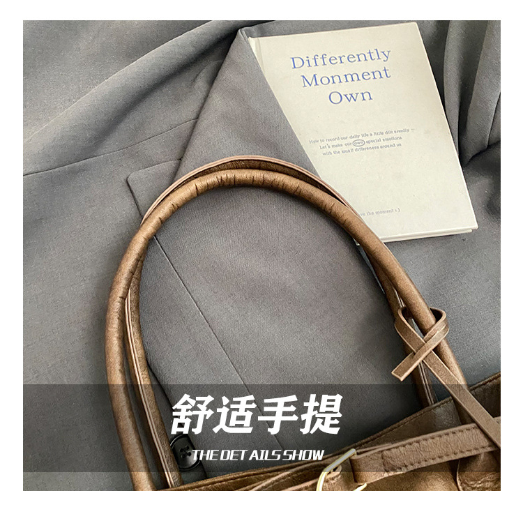 The laid-back style large-capacity underarm tote bag for women in 2025, with a lock, is fashionable and versatile. It's a trendy single-shoulder bag for commuting Item Picture